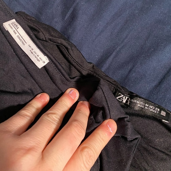 Zara Bundle of 5 Base Tank Tops Black and White Assorted Muscle and Thin Straps - Picture 9 of 11